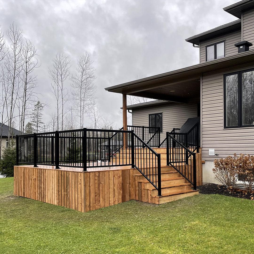 Aluminum Railing with Spindles - Deckify