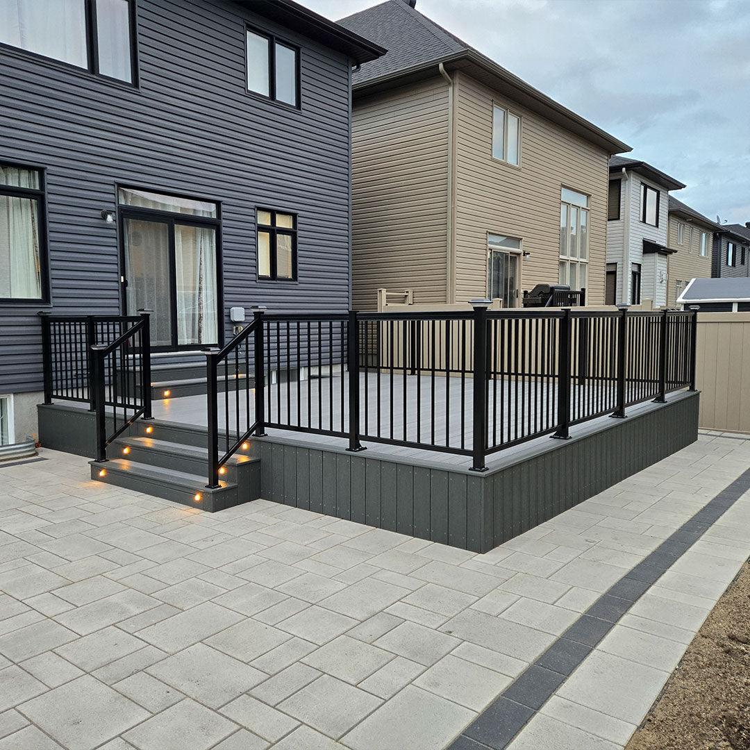 Aluminum Railing with Spindles - Deckify