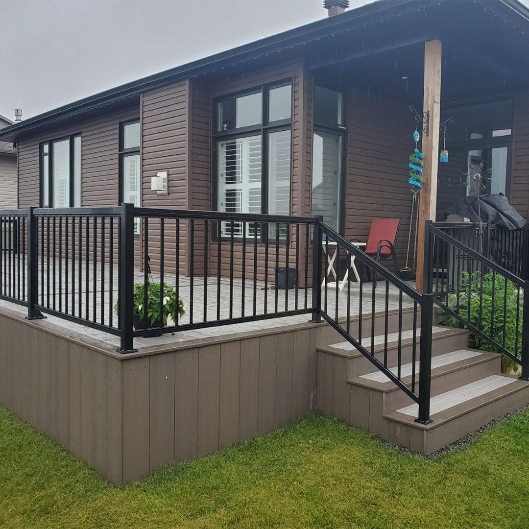 Aluminum Railing with Spindles - Deckify