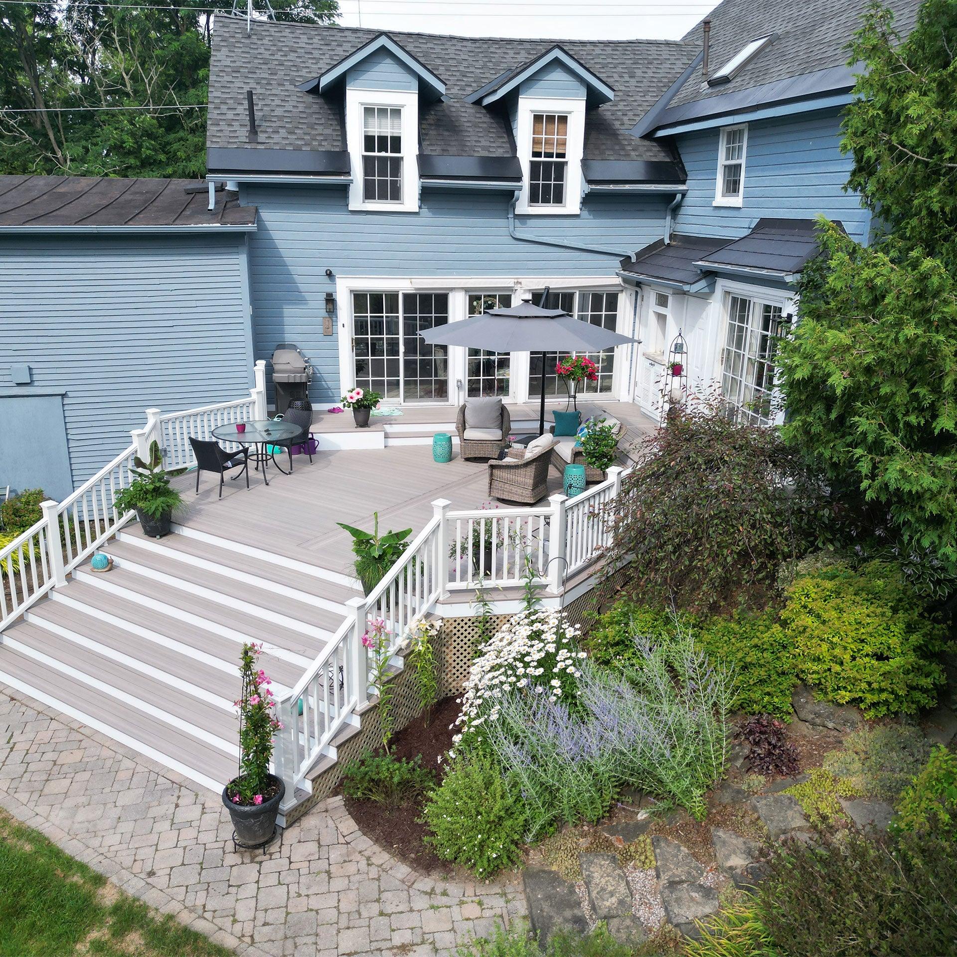 Composite Deck - Fiberon - Merrickville - Deckify